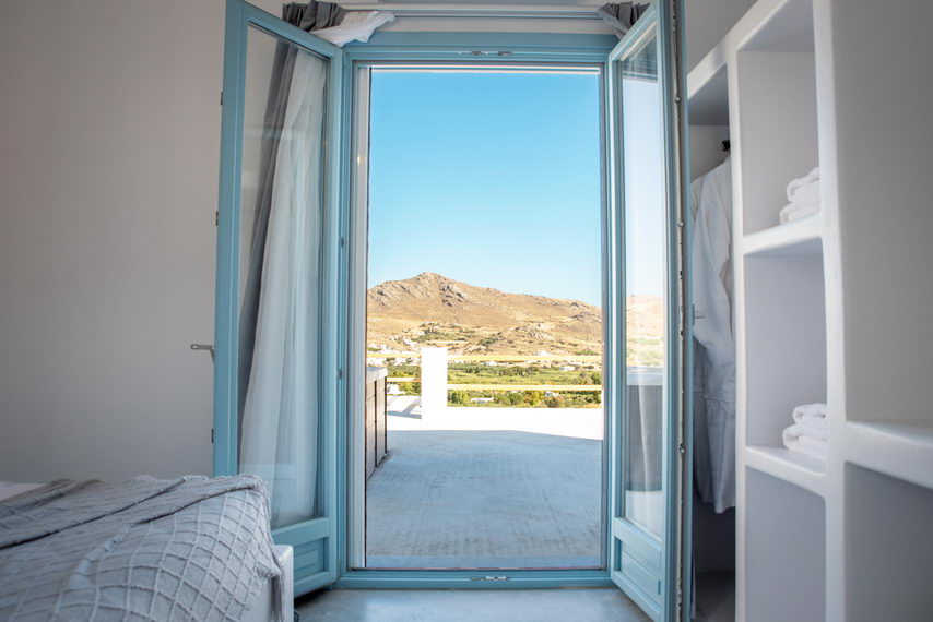 Anthea Suites